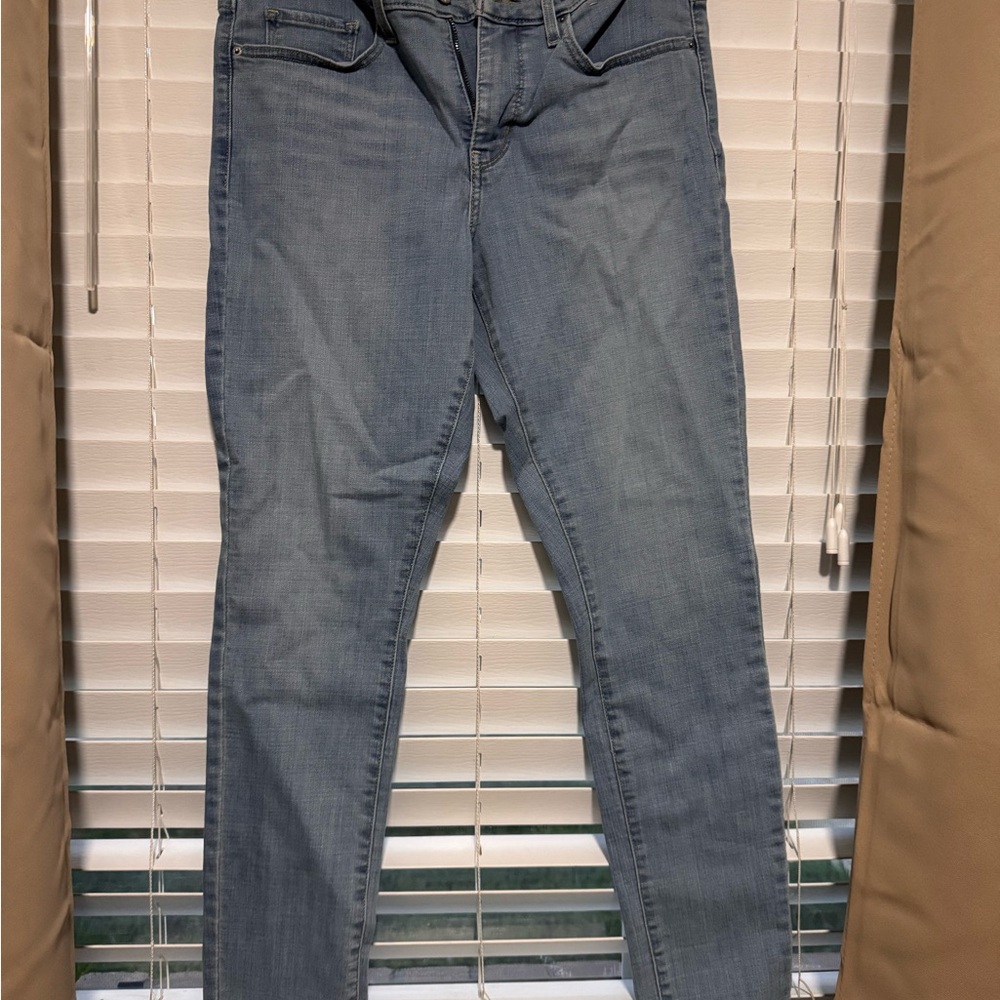 LEVIS Women's Jeans